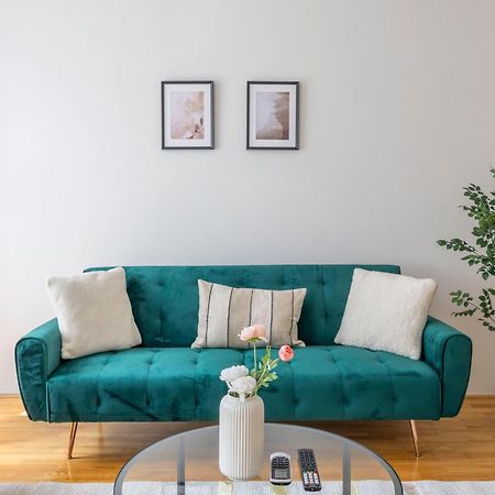 Stylish & Cozy City Center Apartment By Prestige Homes Budapest Exterior foto