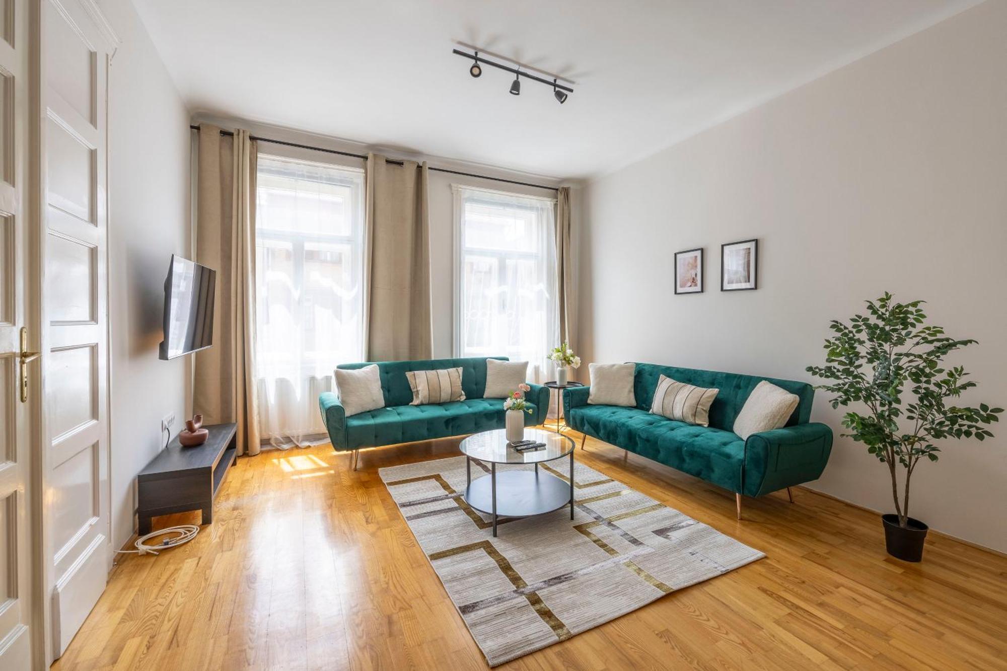 Stylish & Cozy City Center Apartment By Prestige Homes Budapest Exterior foto
